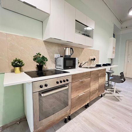 Baross Apartment With Convenience And Style Budapest Eksteriør bilde