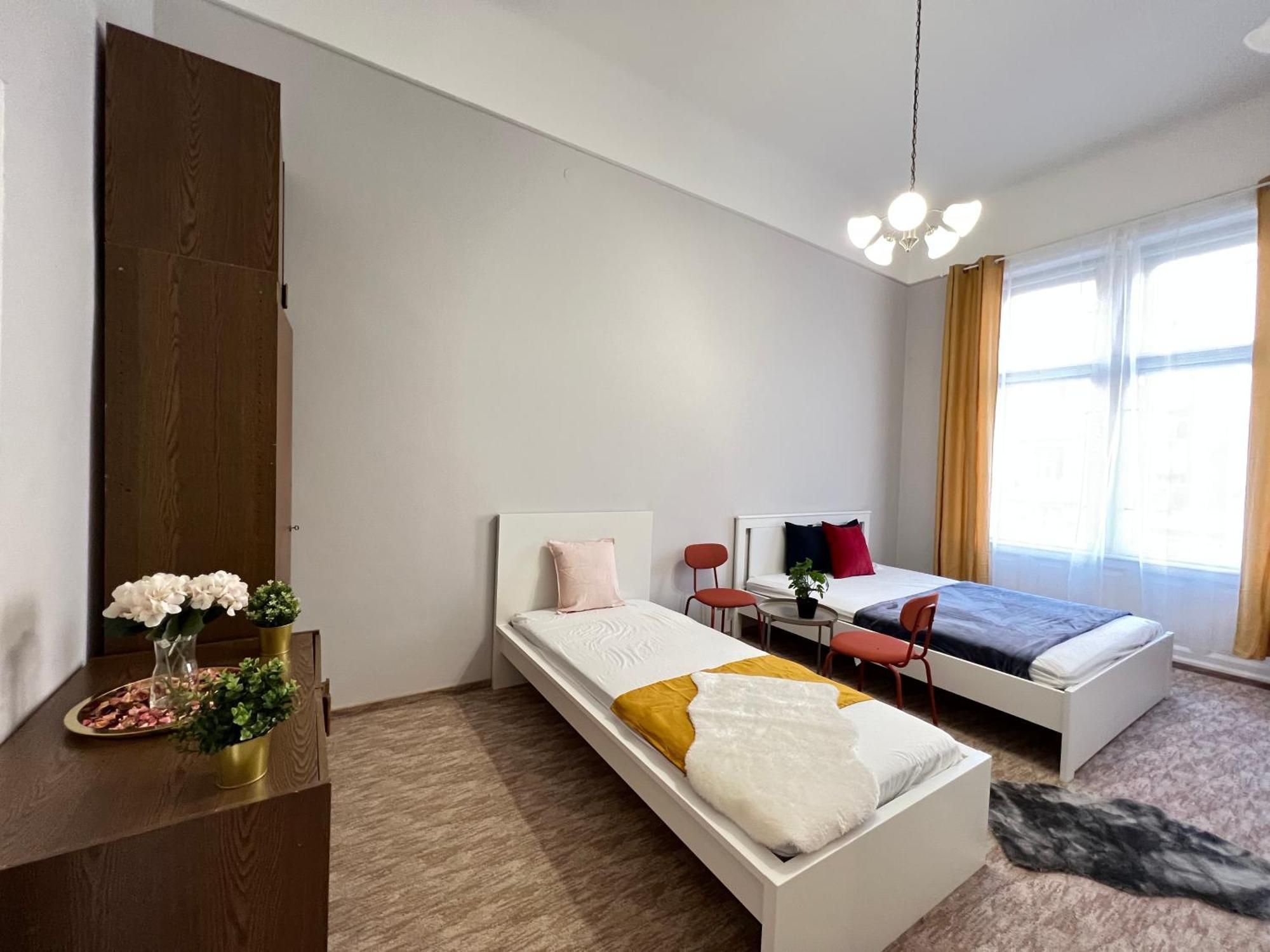 Baross Apartment With Convenience And Style Budapest Eksteriør bilde