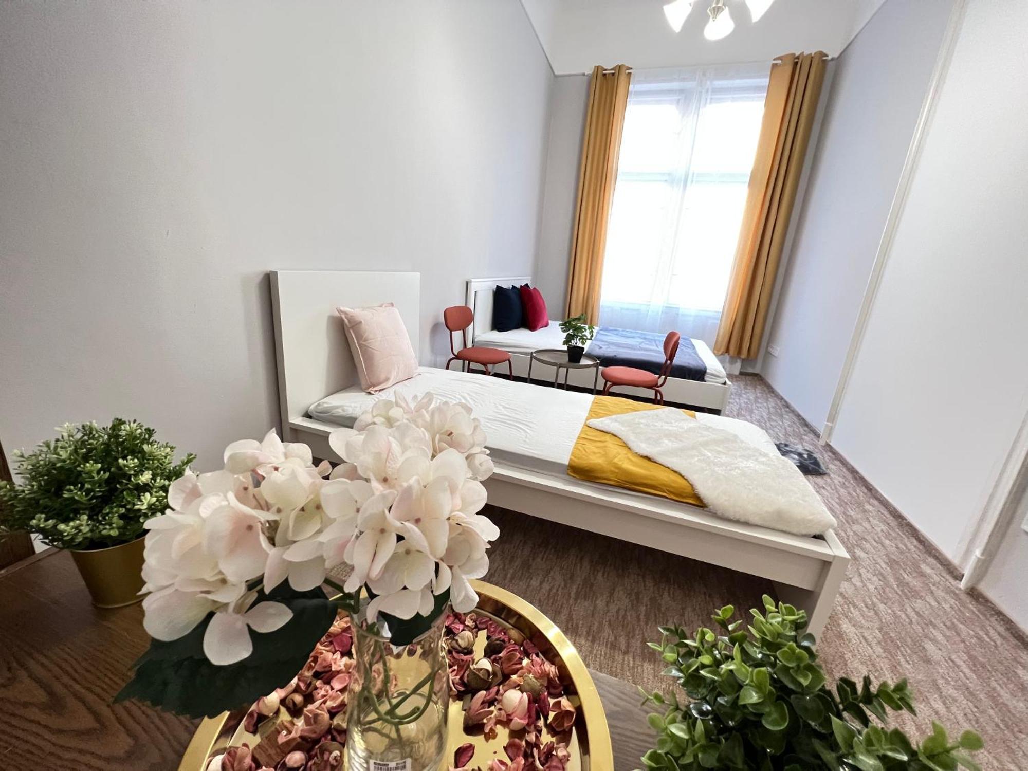 Baross Apartment With Convenience And Style Budapest Eksteriør bilde