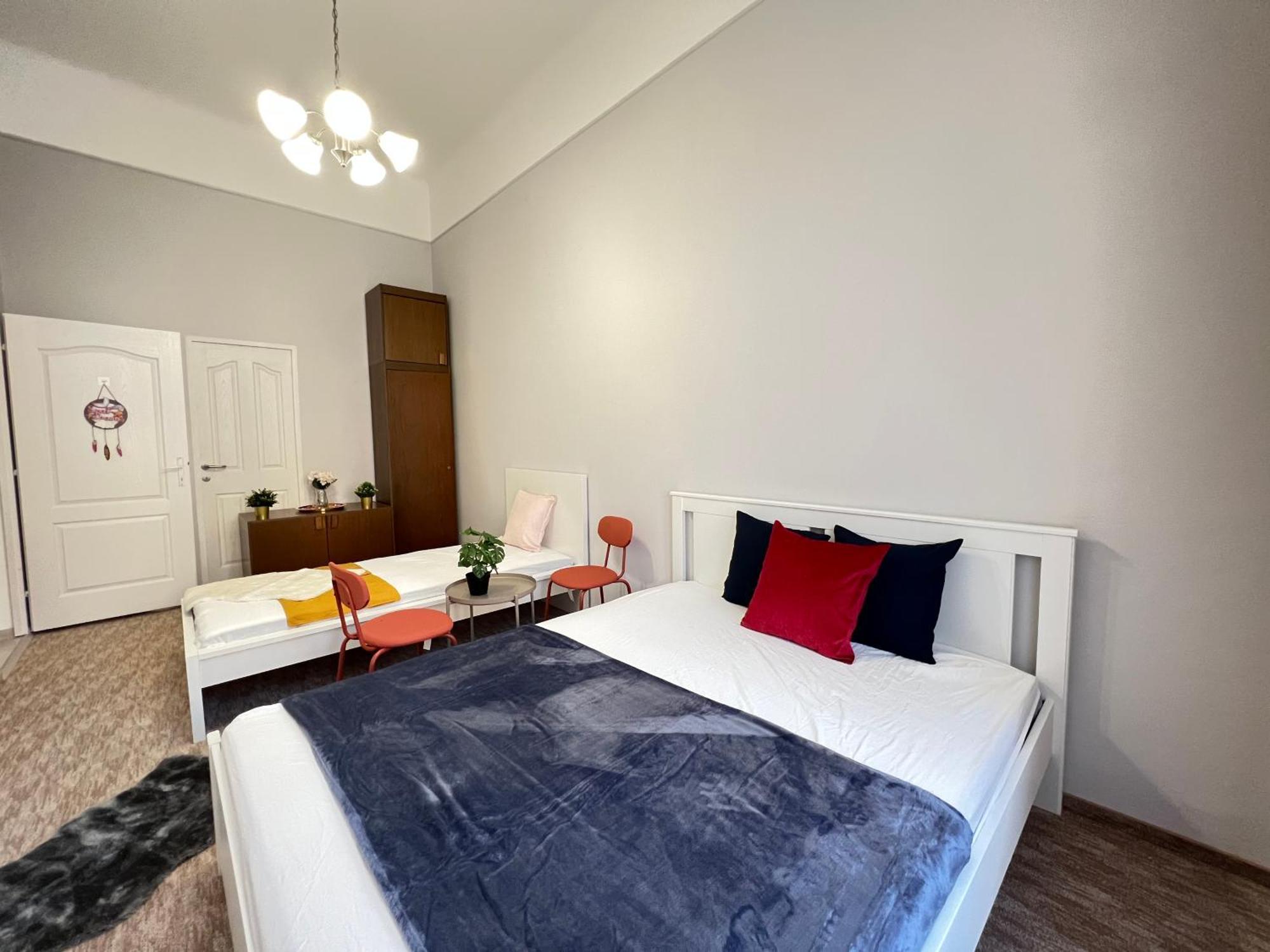 Baross Apartment With Convenience And Style Budapest Eksteriør bilde